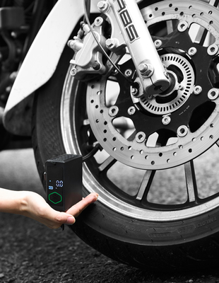 Bomba de ar digital sem fio recarregável Compressor de ar de pneu elétrico