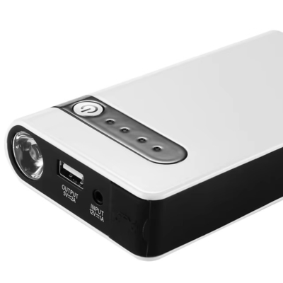 Arrancador Portátil 12V com Lanterna LED e Monitor de Pressão dos Pneus