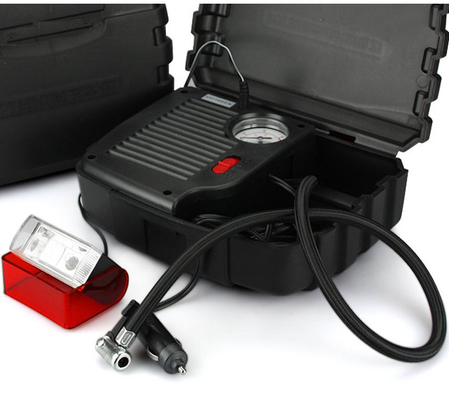 Bom preço. Compressor de ar preto do carro de poder superior com caixa plástica uma garantia do ano on-line